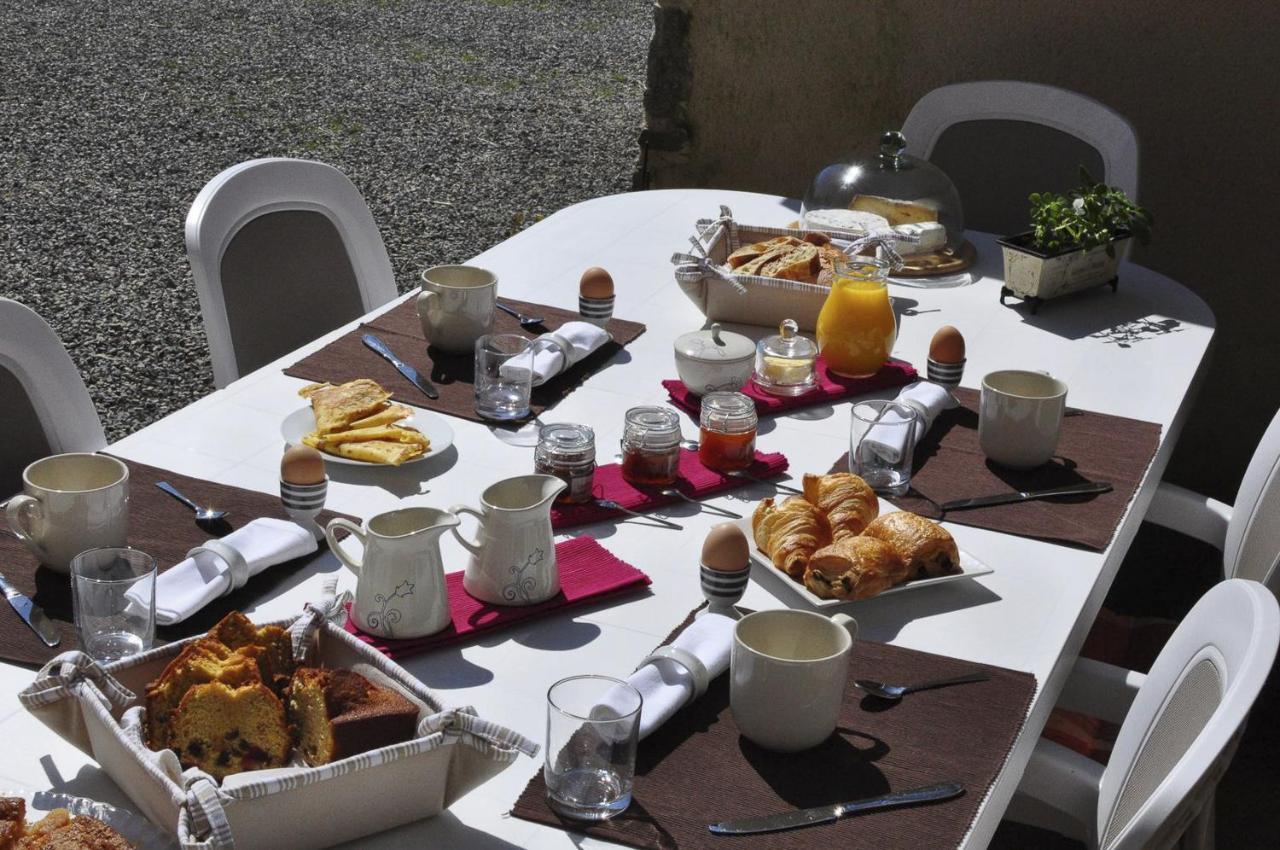 Bed and Breakfast Ty Daou Gwez Irodouer Exterior foto