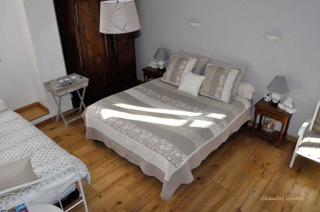 Bed and Breakfast Ty Daou Gwez Irodouer Exterior foto