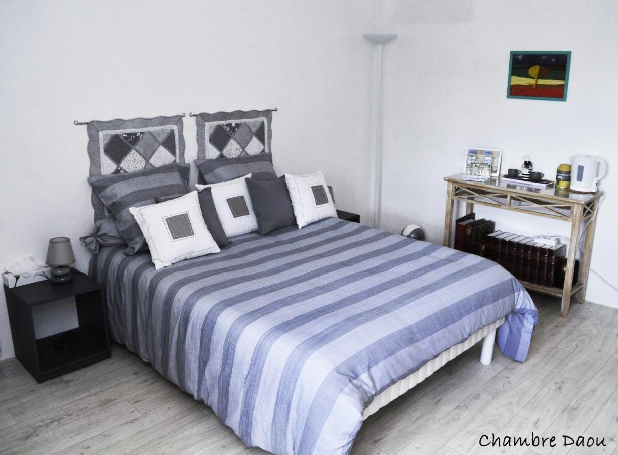 Bed and Breakfast Ty Daou Gwez Irodouer Exterior foto
